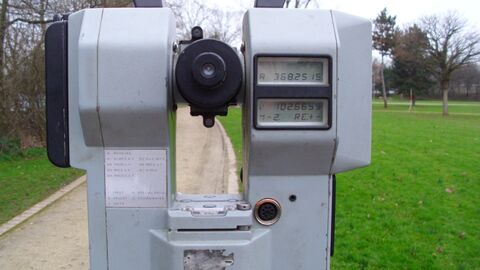 Nivellement im Freien